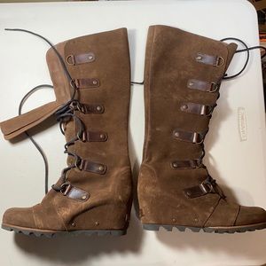 Sorel knee-hi Leather Boots